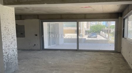 For Sale €290,000 Apartment 4 bedrooms Strovolos Nicosia