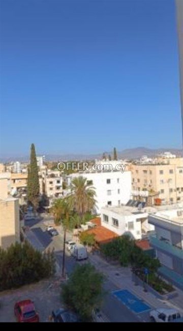 Large Renovated 3 Bedroom Apartment  In Lykavitos, Nicosia - With Big  - 7