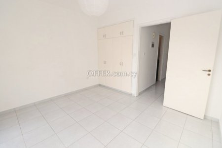 2 bedroom townhouse in peyia - 11