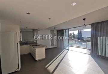 2 Bedroom Modern Apartment With Large Roof Garden  In Strovolos, Nicos - 7