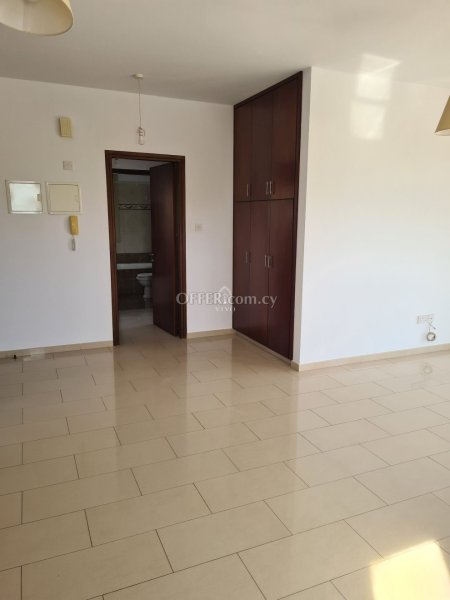 SPACIOUS 2 BEDROOM APARTMENT IN THE CITY CENTER - 8