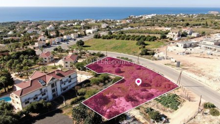 Residential Field for sale in Peyia, Paphos - 3