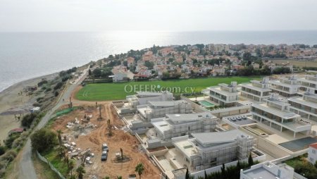 4 Bed Detached Villa for Sale in Pervolia, Larnaca - 9