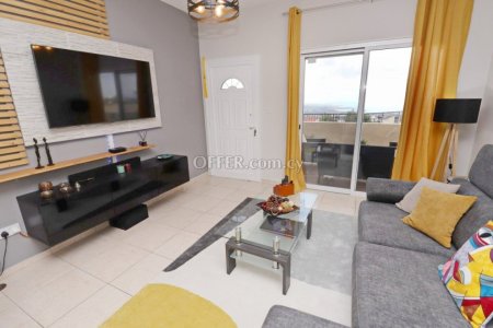 two bedroom townhouse in peyia - 7