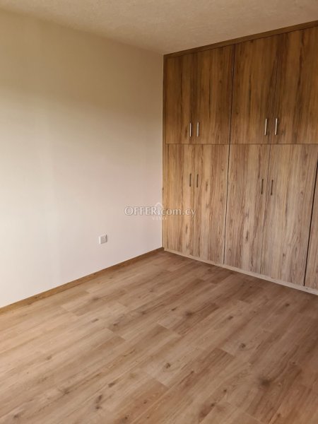 3 BEDROOM BUNGALOW WITH SEPARATE 1 BEDROOM APARTMENT IN PARAMYTHA - 6