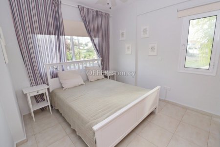 2 bedroom townhouse - 4