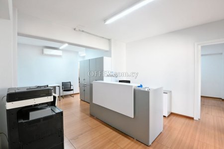 Office for Rent in Engkomi, Nicosia - 1