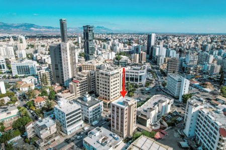 Office for Sale in Agioi Omologites, Nicosia - 11