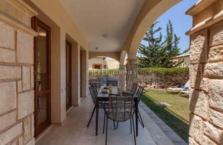 3 Bed Apartment for sale in Aphrodite hills, Paphos - 11