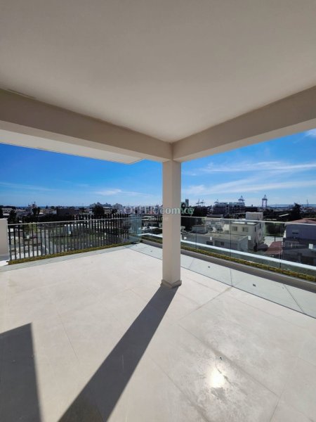 3 Bedroom Penthouse For Rent Limassol - 10