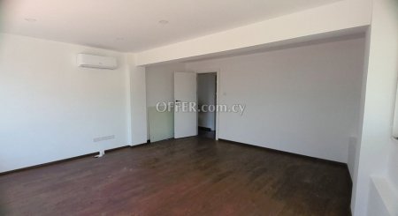 Office for rent in Kato Pafos, Paphos - 9