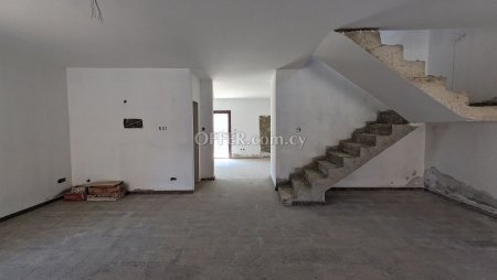 Two storey incomplete house in Kiti Larnaca - 8
