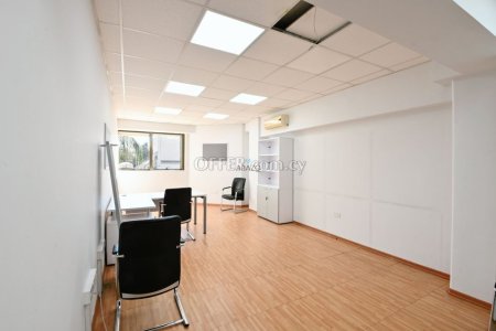 Office for Rent in Engkomi, Nicosia - 4