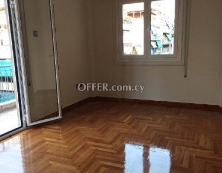 Flat for rent in Athens