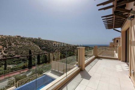 3 Bed Semi-Detached House for sale in Aphrodite hills, Paphos - 6