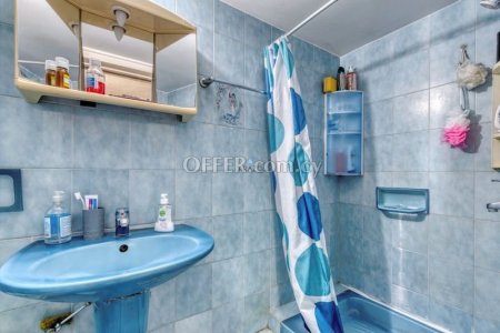 6 Bed House for Sale in Chrysopolitissa, Larnaca - 5