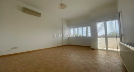 New For Sale €310,000 House 3 bedrooms, Egkomi Nicosia - 3