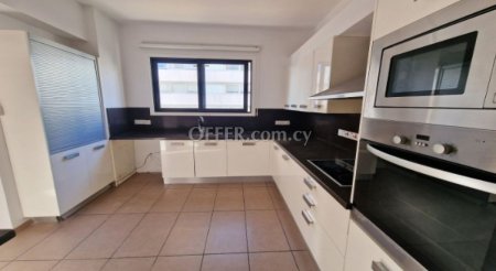 New For Sale €250,000 Apartment 3 bedrooms, Nicosia (center), Lefkosia Nicosia - 3