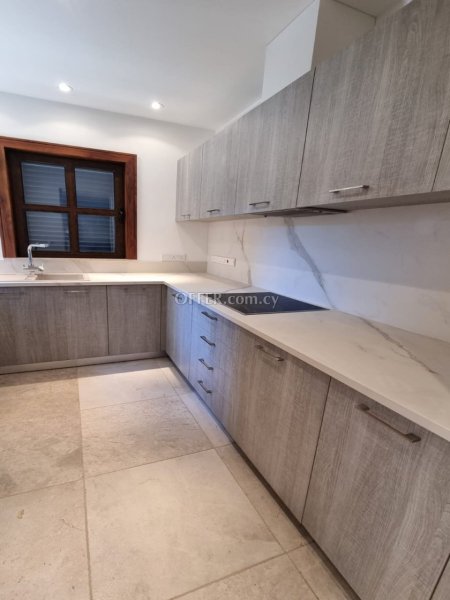 New For Sale €1,200,000 Apartment 2 bedrooms, Pyrgos Touristiki Periochi Limassol - 3