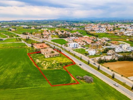 Residential field in Lakatamia Nicosia - 2