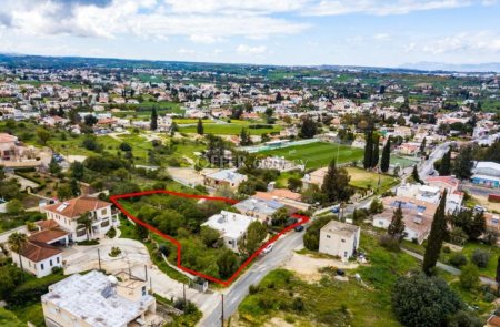 Shared residential field in Dali Nicosia