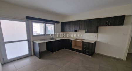 New For Sale €200,000 Apartment 3 bedrooms, Nicosia (center), Lefkosia Nicosia - 1