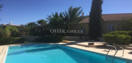 New For Sale €799,000 House (1 level bungalow) 4 bedrooms, Detached Agioi Trimithias Nicosia - 1