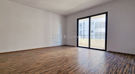 New For Sale €250,000 Apartment 3 bedrooms, Nicosia (center), Lefkosia Nicosia - 10