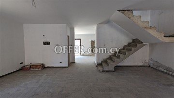 Two-storey incomplete house in Kiti, Larnaca - 5
