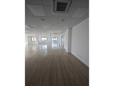 Large office space on 2 floors for rent in Omonia area 1000m2 - 5