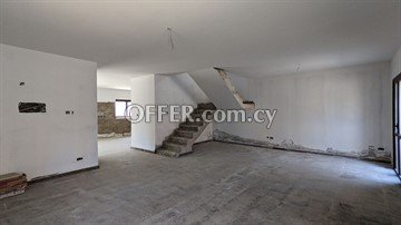 Two-storey incomplete house in Kiti, Larnaca - 4