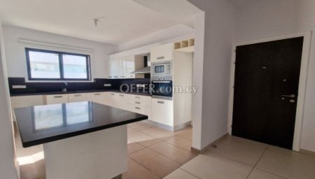 New For Sale €250,000 Apartment 3 bedrooms, Nicosia (center), Lefkosia Nicosia - 8