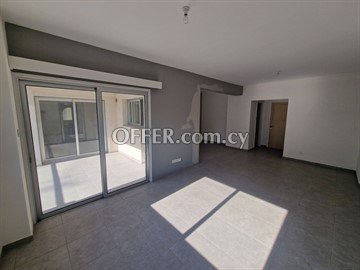 3 Bedroom Large Apartment  In Agios Antonios, Nicosia - 3