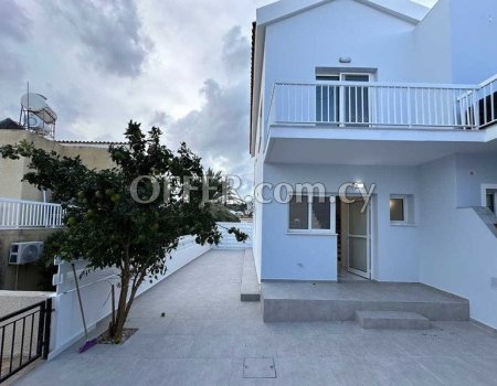 RECENTLY RENOVATED 2-BEDROOM SEMI-DETACHED VILLA FOR SALE IN PEYIA WITH SEA VIEWS & NEAR TO ALL NECESSARY AMENITIES - 9