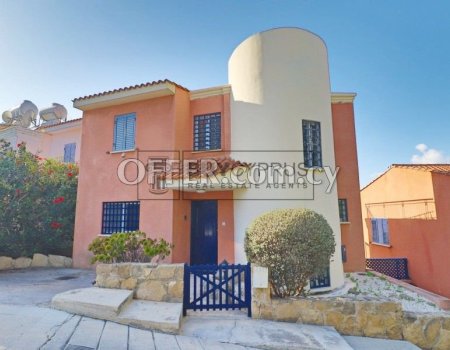 STUNNING 3-BEDROOM VILLA FOR SALE IN CHLORAKA WITH ACCESS TO COMMUNAL SWIMMING POOL BREATHTAKING SEA & MOUNTAIN VIEWS - 9