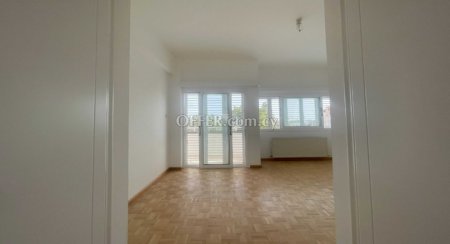 New For Sale €310,000 House 3 bedrooms, Egkomi Nicosia - 6