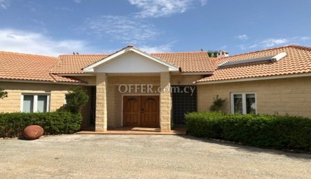 New For Sale €799,000 House (1 level bungalow) 4 bedrooms, Detached Agioi Trimithias Nicosia - 6