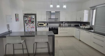 New For Sale €300,000 House 3 bedrooms, Lakatameia, Lakatamia Nicosia - 4