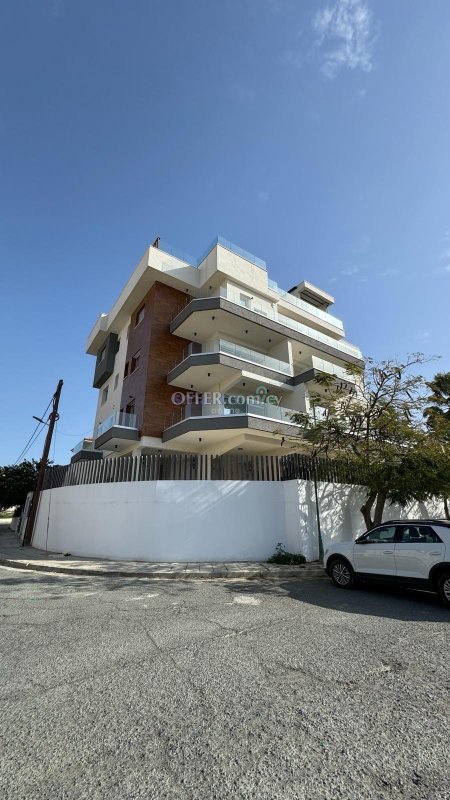 2 Bedroom Modern Apartment For Rent Agios Athanasios