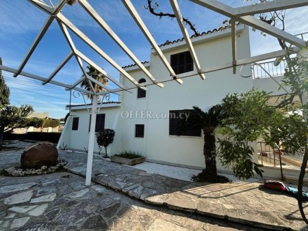 3 Bed Detached Villa for rent in Kato Polemidia, Limassol - 11