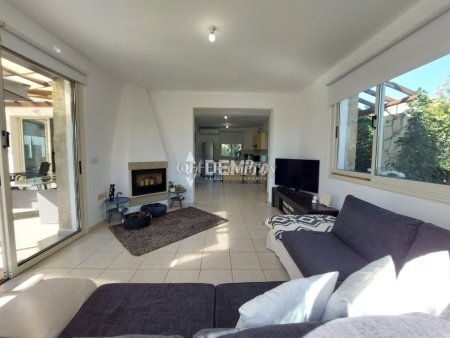 Villa For Sale in Kouklia, Paphos - DP3997 - 11