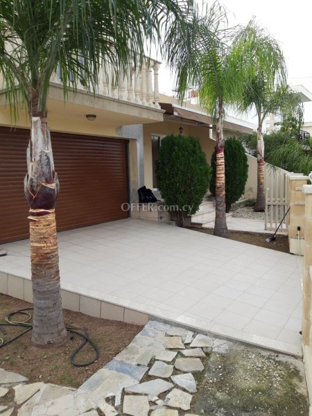 New For Sale €300,000 Maisonette 3 bedrooms, Semi-detached Larnaka (Center), Larnaca Larnaca - 11