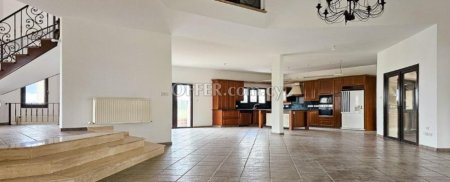 New For Sale €450,000 House 3 bedrooms, Detached Latsia (Lakkia) Nicosia - 10