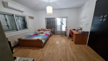 New For Sale €385,000 Maisonette 4 bedrooms, Semi-detached Pallouriotissa Nicosia - 9