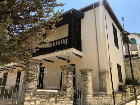 5 Bed House for Sale in Lefkara, Larnaca - 2