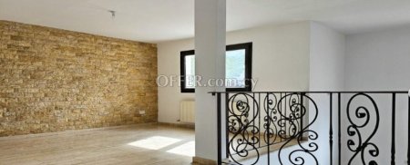 New For Sale €450,000 House 3 bedrooms, Detached Latsia (Lakkia) Nicosia - 7