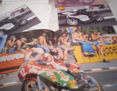 Rare Magazine tribute to Mike Hailwood plus golden Honda post cards and a photo. - 3