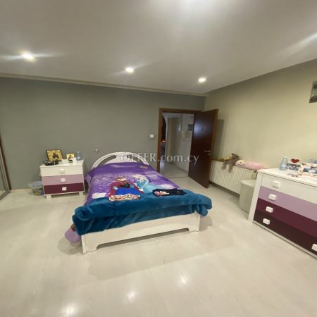 New For Sale €380,000 Maisonette 4 bedrooms, Semi-detached Larnaka (Center), Larnaca Larnaca - 6