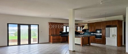 New For Sale €450,000 House 3 bedrooms, Detached Latsia (Lakkia) Nicosia - 6