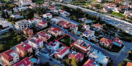 Field for sale in Columbia, Limassol